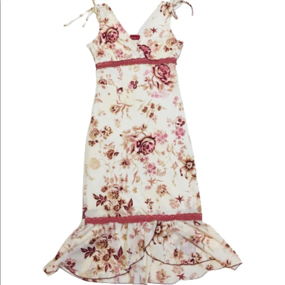 Dresses & Skirts - Cream and Pink Floral Mermaid Flare Dress with Gold Detailed Roses